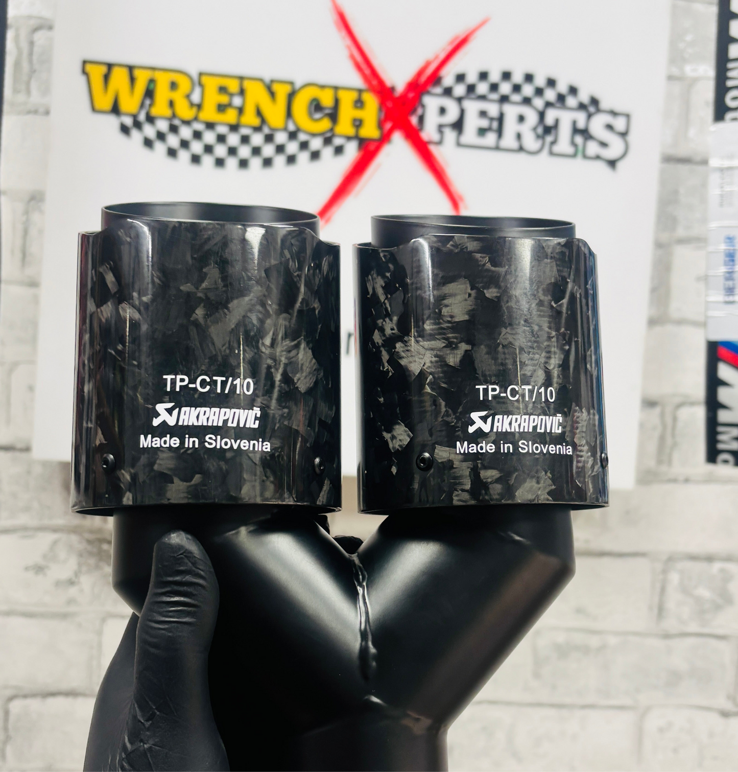 Akrapovic Dual Tip | Akra Forged Carbon Dual Exhaust Tip