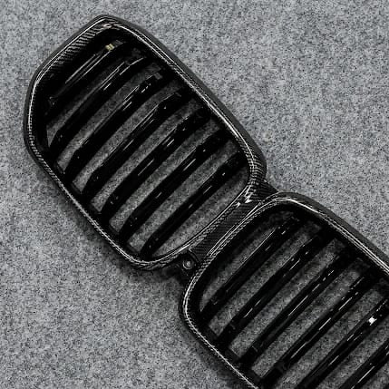 Front Grille Carbon Fiber Finish Compatible With BMW X5 2022-2025 | Aftermarket