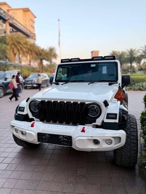 Mahindra Thar / Roxx Roof Light | Defender Style