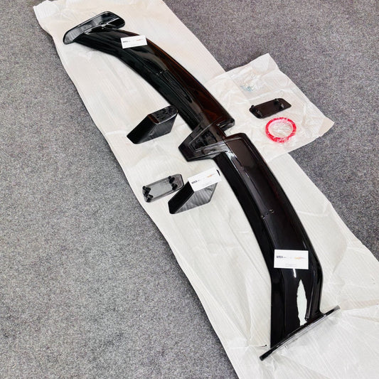 GT Sedan Spoiler