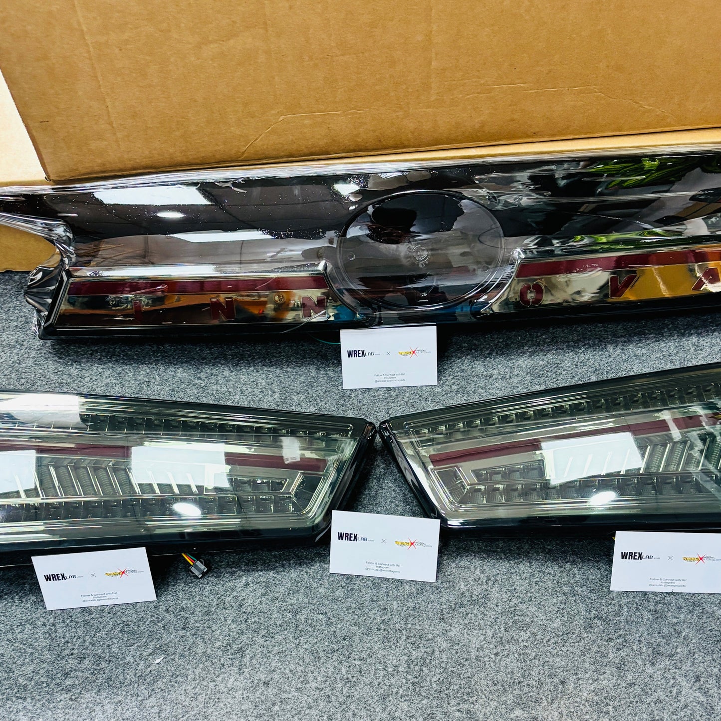 Toyota Innova Crysta LED Tail Lights With Connected Tail Lamp (2016+) – Smoke & Red