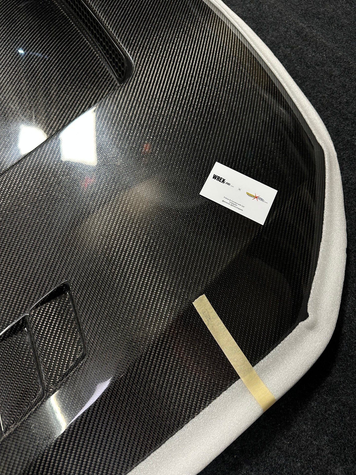 Polo Carbon Fiber Alpha Hood