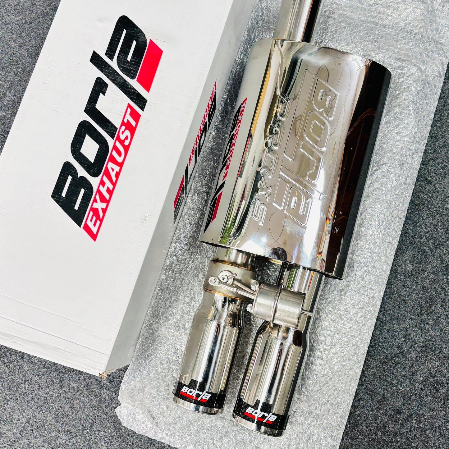 Dual Tip (Carbon) Valvetronic Exhaust (Borla)