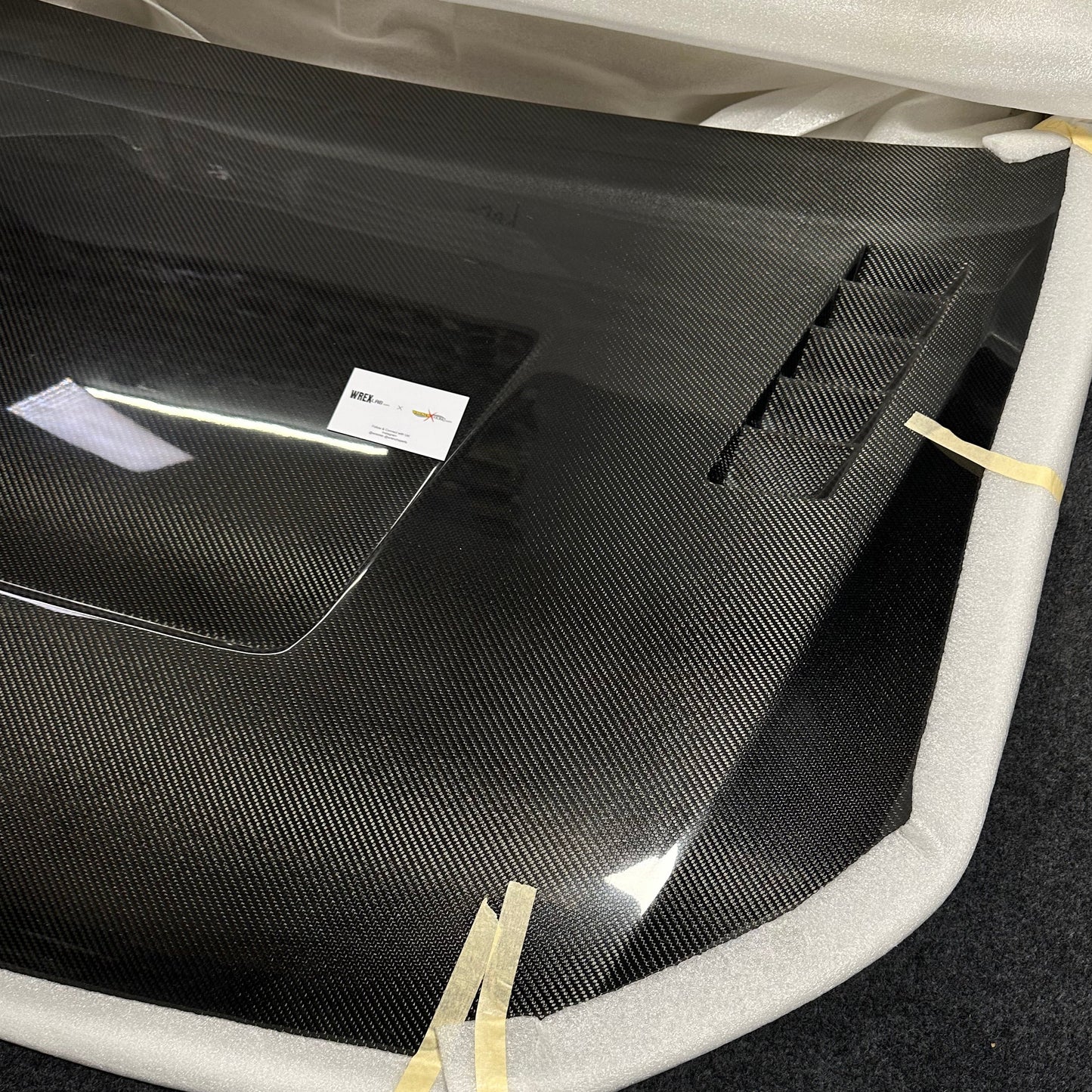 Polo Carbon Fiber Alpha Hood
