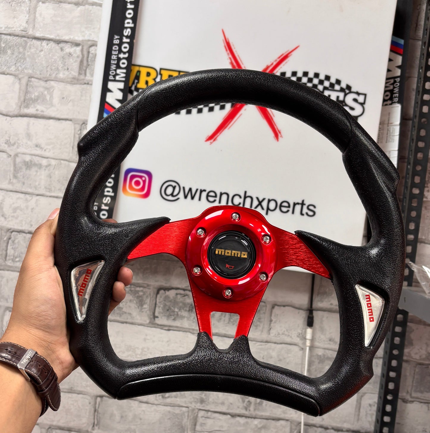 MOMO Steering Wheel 12-Inch | Sporty Design With Hub