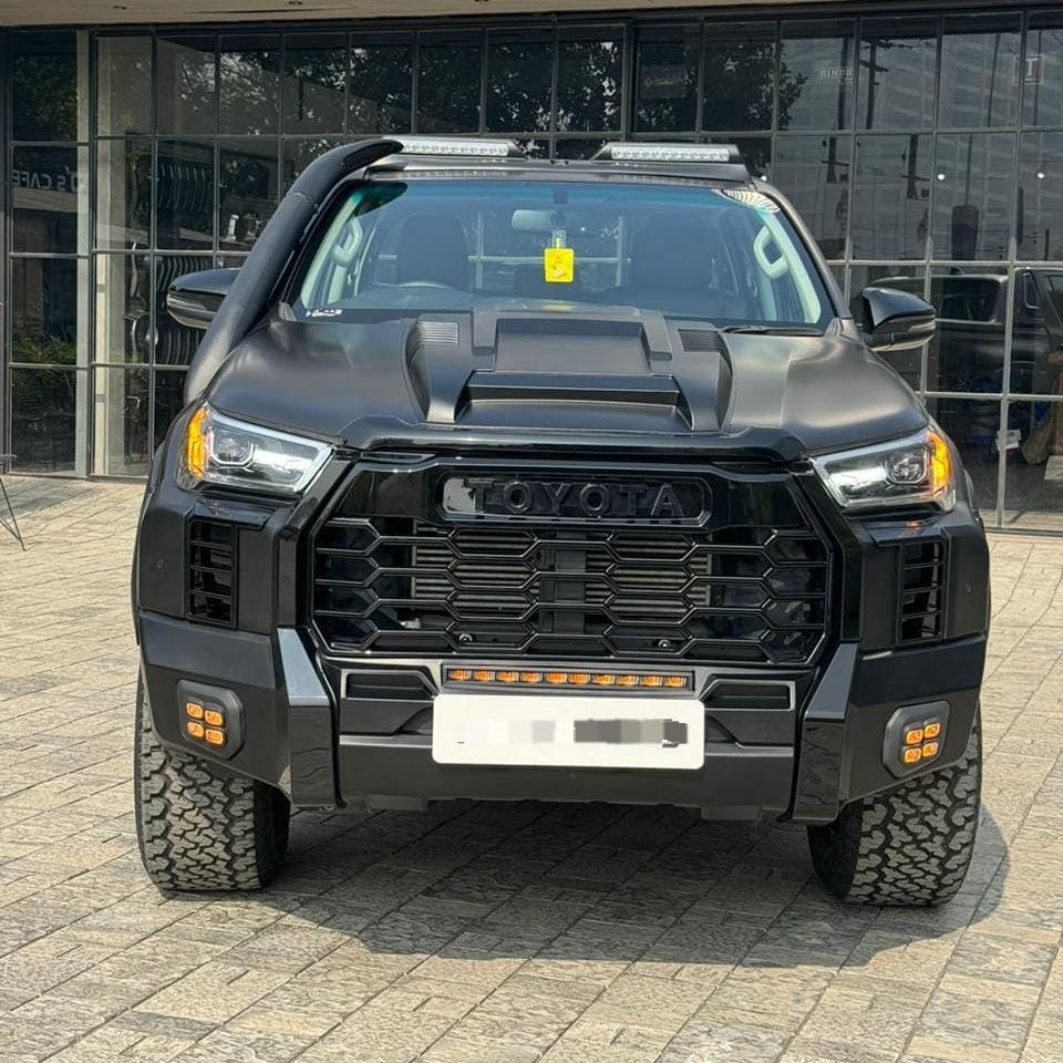 Toyota Hilux Tundra Conversion Kit | Tundra-Style Body Kit for Hilux