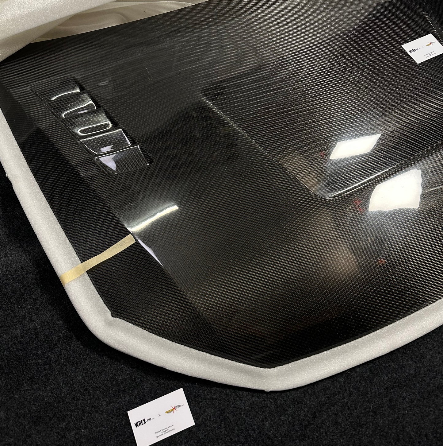 Polo Carbon Fiber Alpha Hood