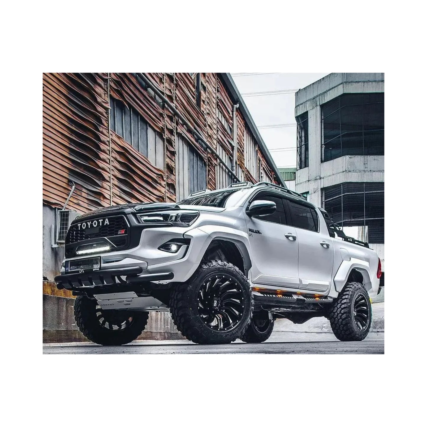 TOYOTA HILUX GR SPORTS KIT