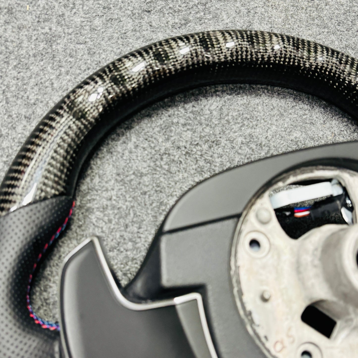 BMW G Series Carbonfiber Steering Wheel With Rev Light