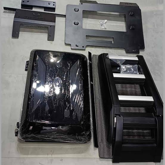 Thar ROXX Side Box And Ladder | Mahindra Universal Aftermarket Off-Road Utility Kit