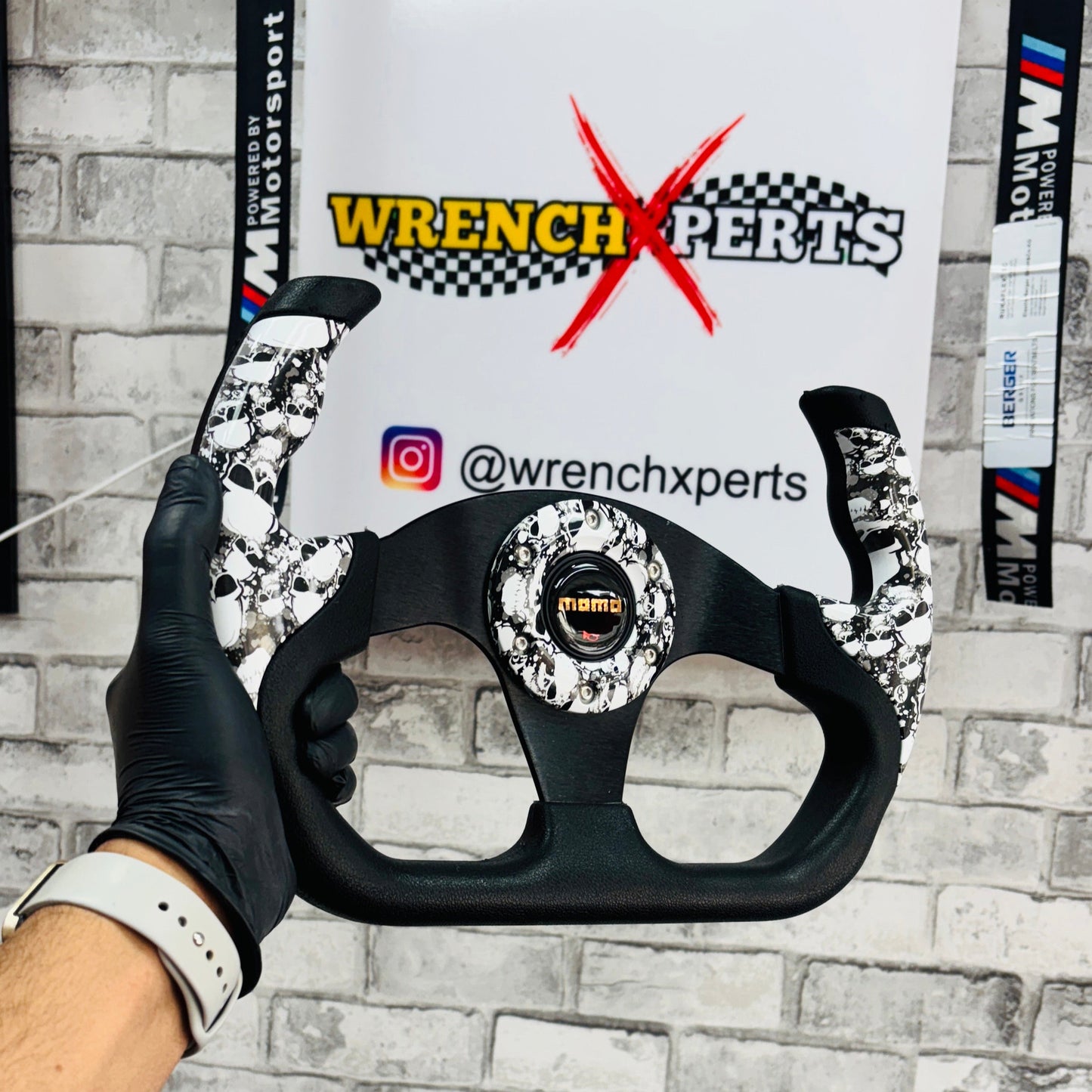 MOMO F1 STEERING WHEEL