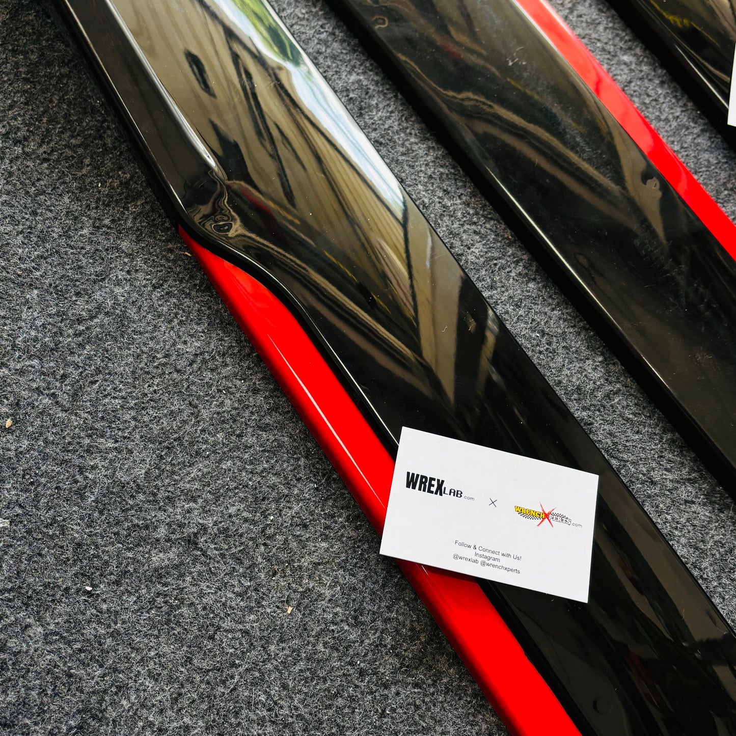 Universal 200cm Gloss Black with Red Accent Side Skirt Extension